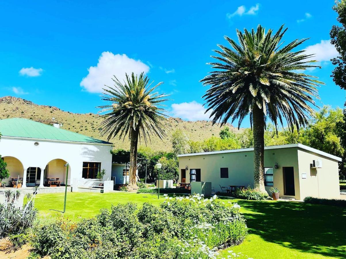 Вилла Travalia Guest Farm Nelspoort Экстерьер фото