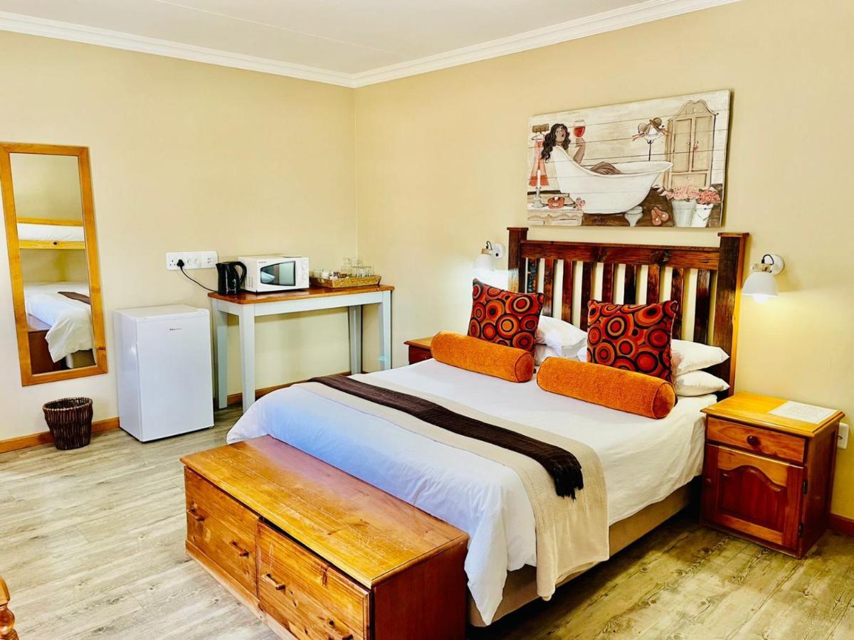 Вилла Travalia Guest Farm Nelspoort Экстерьер фото